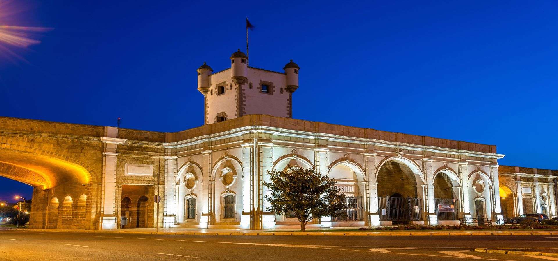 . Gestión Inmobiliaria Puertatierra S.L en Cádiz